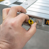 Planche de travail t&eacute;lescopique, 204" la x 12" pr, Capacit&eacute; de 250 lb, D&eacute;mont&eacute; Par Equipment