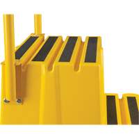 Industrial Step Stool, 4 Steps, 44" x 22-1/4" x 65-1/8" High Par Equipment