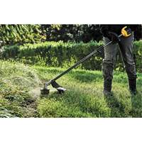 Max* Cordless Brushless Attachment-Capable String Trimmer, 17", Battery Powered, 60 V Par Equipment