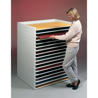 Giant Stacking Trays Par Equipment