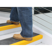 Safestep<sup>®</sup> Anti-Slip Step Cover, 10" W x 32" L, Black & Yellow SDN793 | Par Equipment
