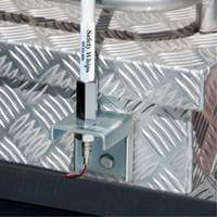 Support porte-drapeau Safety Whip Par Equipment