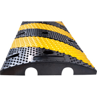 Speed Bump, Rubber, 4' L x 11-3/4" W x 2" H Par Equipment