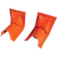 Ultra-Berm Builder<sup>®</sup> Plus with Wall Ends, Mounting Strips & Anchors SHF012 | Par Equipment