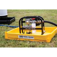 Berme de confinement compacte Mini-Berm en PVC jaune, Capacit&eacute; 10 gal. US, 2' la x 2' lo x 4" h Par Equipment