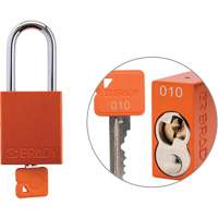 Cadenas de verrouillage de s&eacute;curit&eacute; Velocity Plus, Orange, Cl&eacute;s identiques, Aluminium, Largeur de 1-1/2" Par Equipment