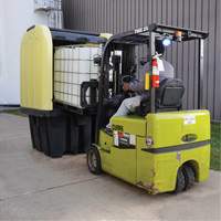 Yellow Roll Top Hardcover Spill Pallet, 65" L x 65" W x 101" H, 5000 lbs. Load Capacity Par Equipment