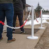 Bicolour Plastic Barrier Chain, Green/White Par Equipment