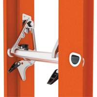 BuildMan&reg; Extension Ladder, 300 lbs. Cap., 16' H, Grade 1A Par Equipment
