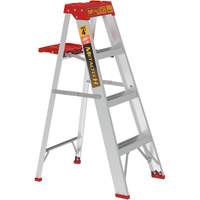 Step Ladder with Paint Tray, 4', Aluminum, 200 lbs. Capacity, Type 3 Par Equipment