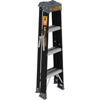 Step Ladder, 4', Fibreglass, 250 lbs. Capacity, Type 1 Par Equipment