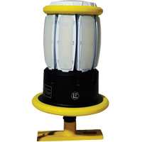 Lampe &agrave; couverture large Beacon 360 avec fixation magn&eacute;tique, DEL, 120 W, 13 000 lumens, Boîtier en Aluminium Par Equipment
